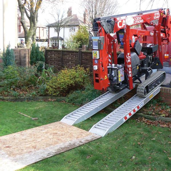 Raupenarbeitsbühne - Mietgebühr